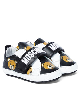 Baby leather sneakers