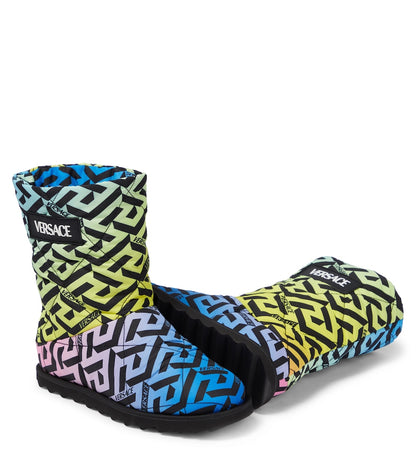 La Greca quilted boots