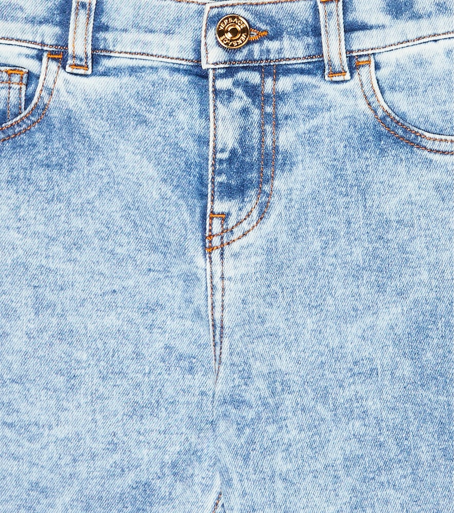 Straight-leg jeans