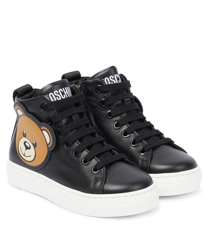 Leather sneakers