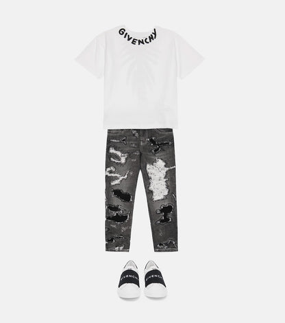 Distressed jeans