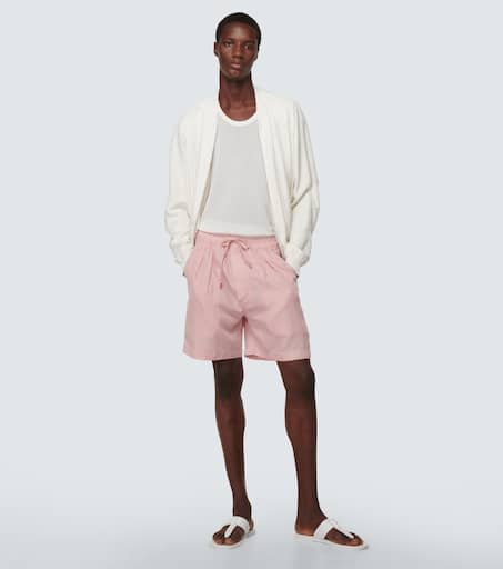 Pleated shorts