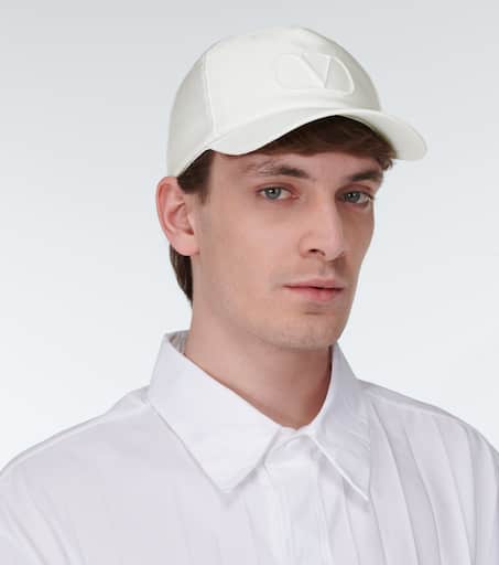 VLogo silk cap