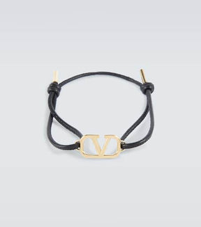 VLogo leather bracelet