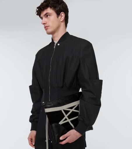 Pentabrief leather pouch