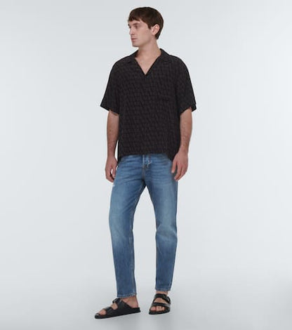 Mid-rise straight jeans