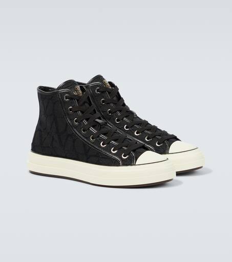 Toile Iconographe canvas sneakers
