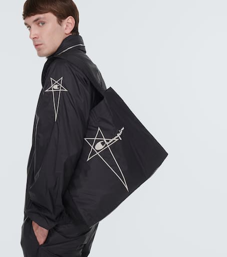 Nylon tote bag