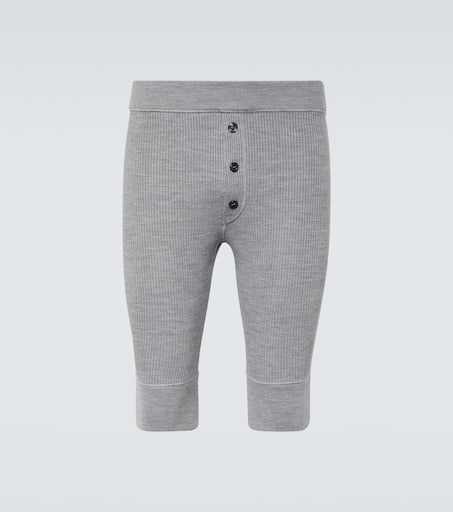 Buttoned wool-blend shorts