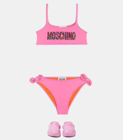 Logo clogs