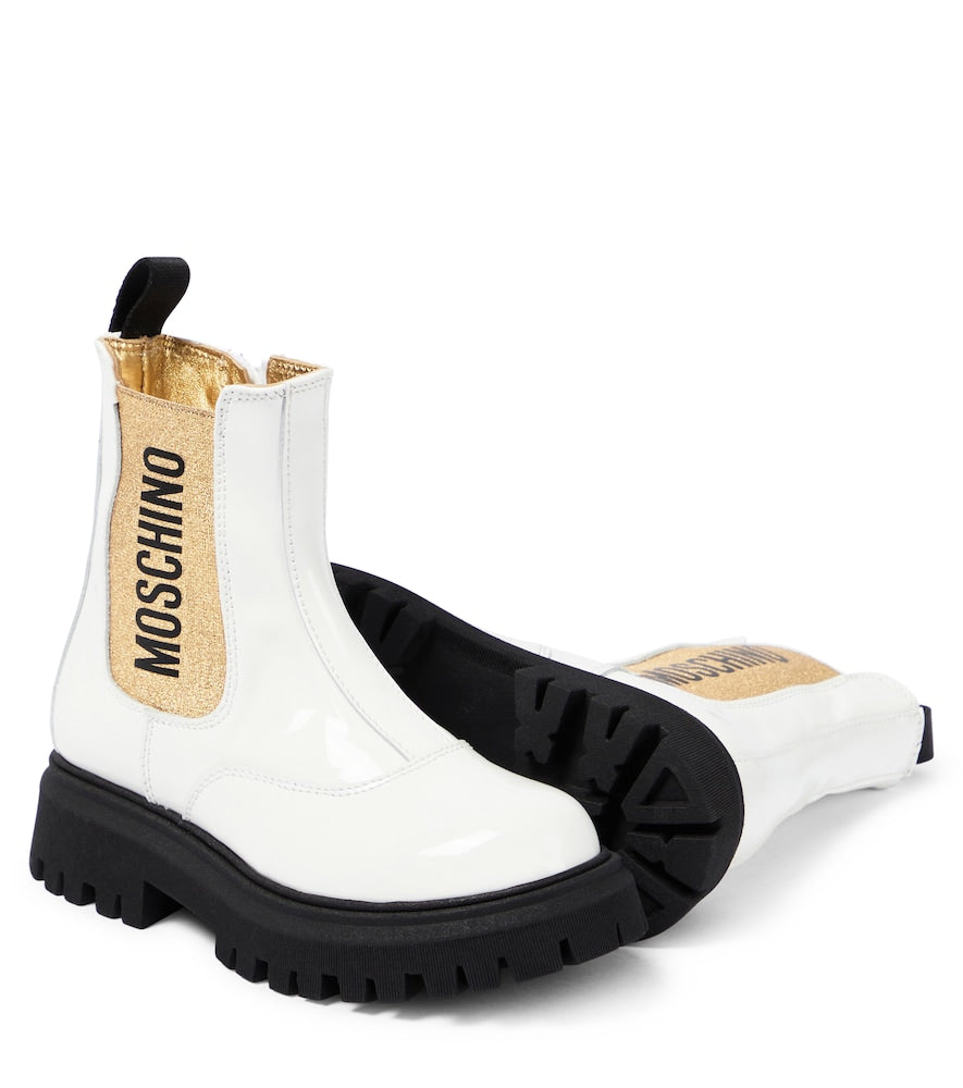 Logo patent leather boots