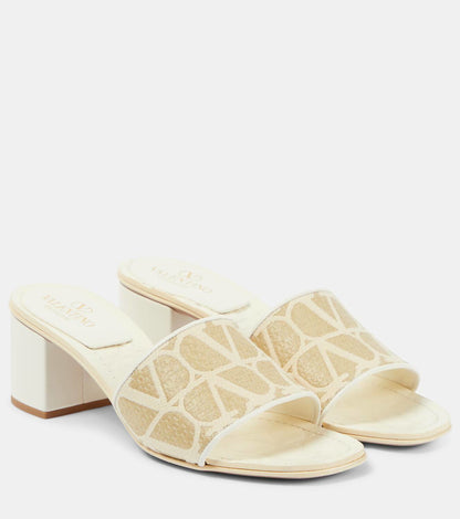 Toile Iconographe 50 raffia-trimmed mules