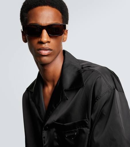 Rectangular sunglasses