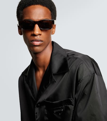 Rectangular sunglasses