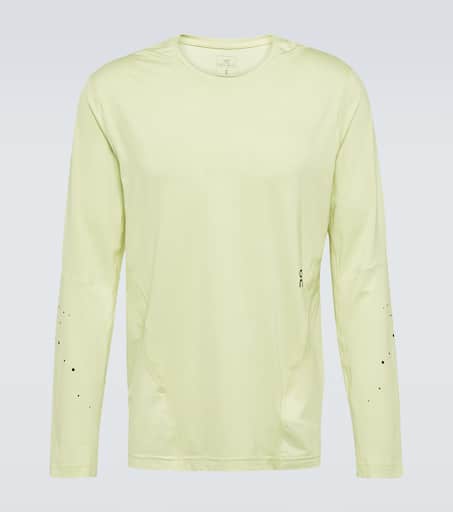 x Post Archive Faction running top