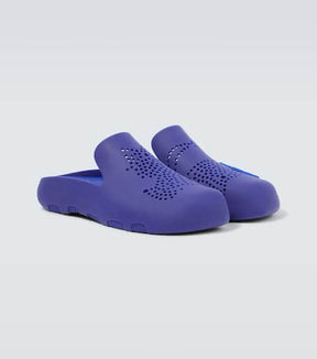 Logo rubber clogs