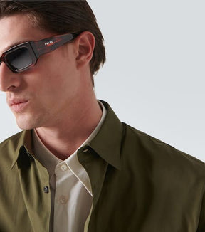 Rectangular sunglasses