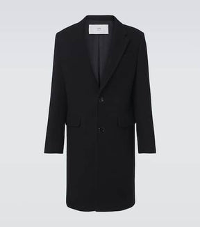 Single-breasted wool coat