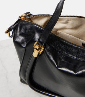 Paraty 24 Medium leather shoulder bag