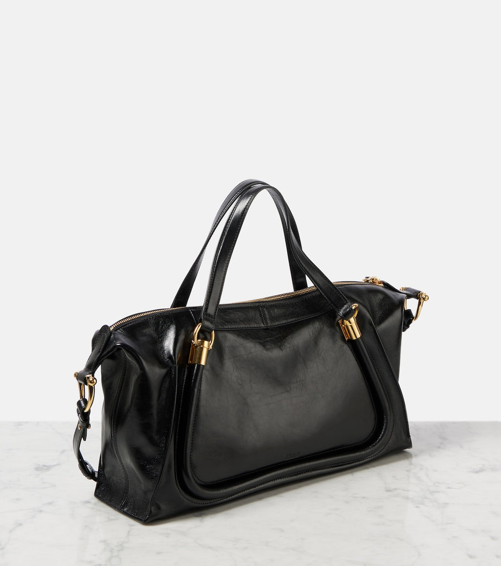 Paraty 24 Medium leather shoulder bag