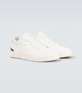The Roger Centre Court leather sneakers