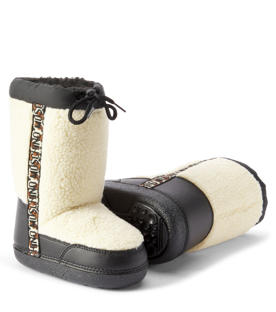 Faux shearling-lined snow boots