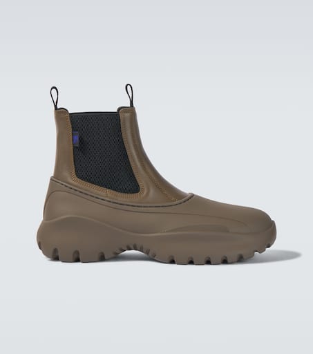 Leather Chelsea boots
