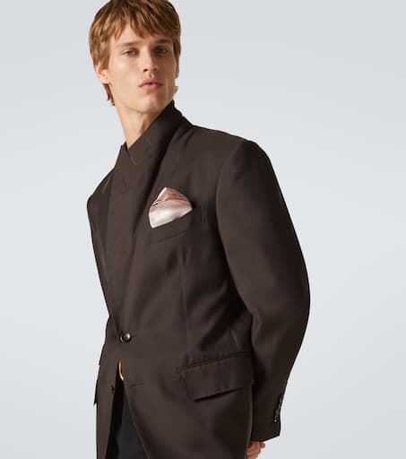 Silk pocket square