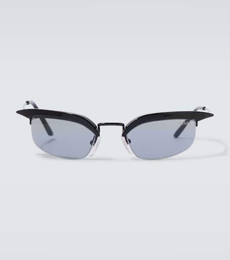 Show sunglasses