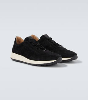 Leather sneakers