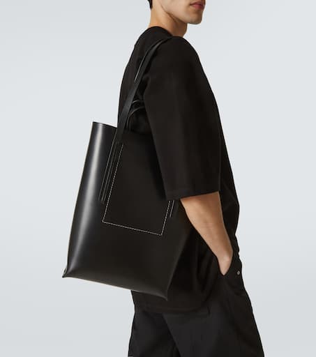 Medium leather tote bag