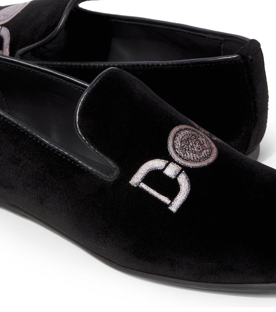 Medusa '95 embroidered velvet loafers