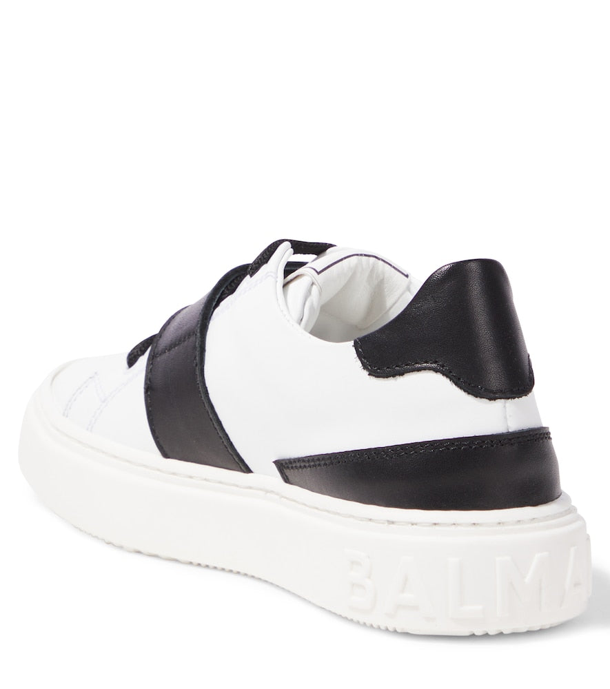 Leather sneakers