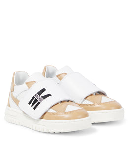 Leather sneakers