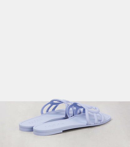 Gucci Interlocking G slides