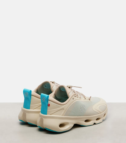 On Running Cloudnova Form Sneakers – Cream & Aqua Blue