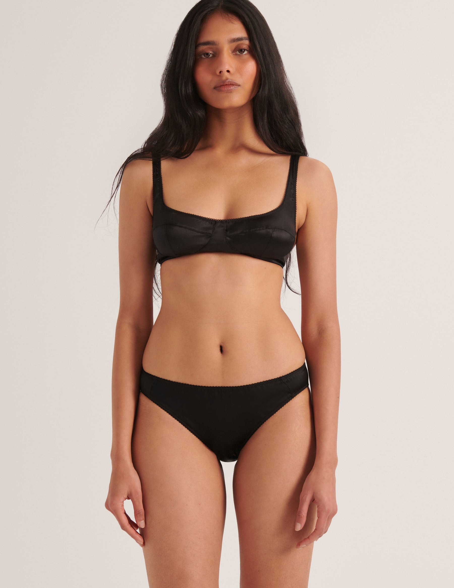 Penelope Bralette Black