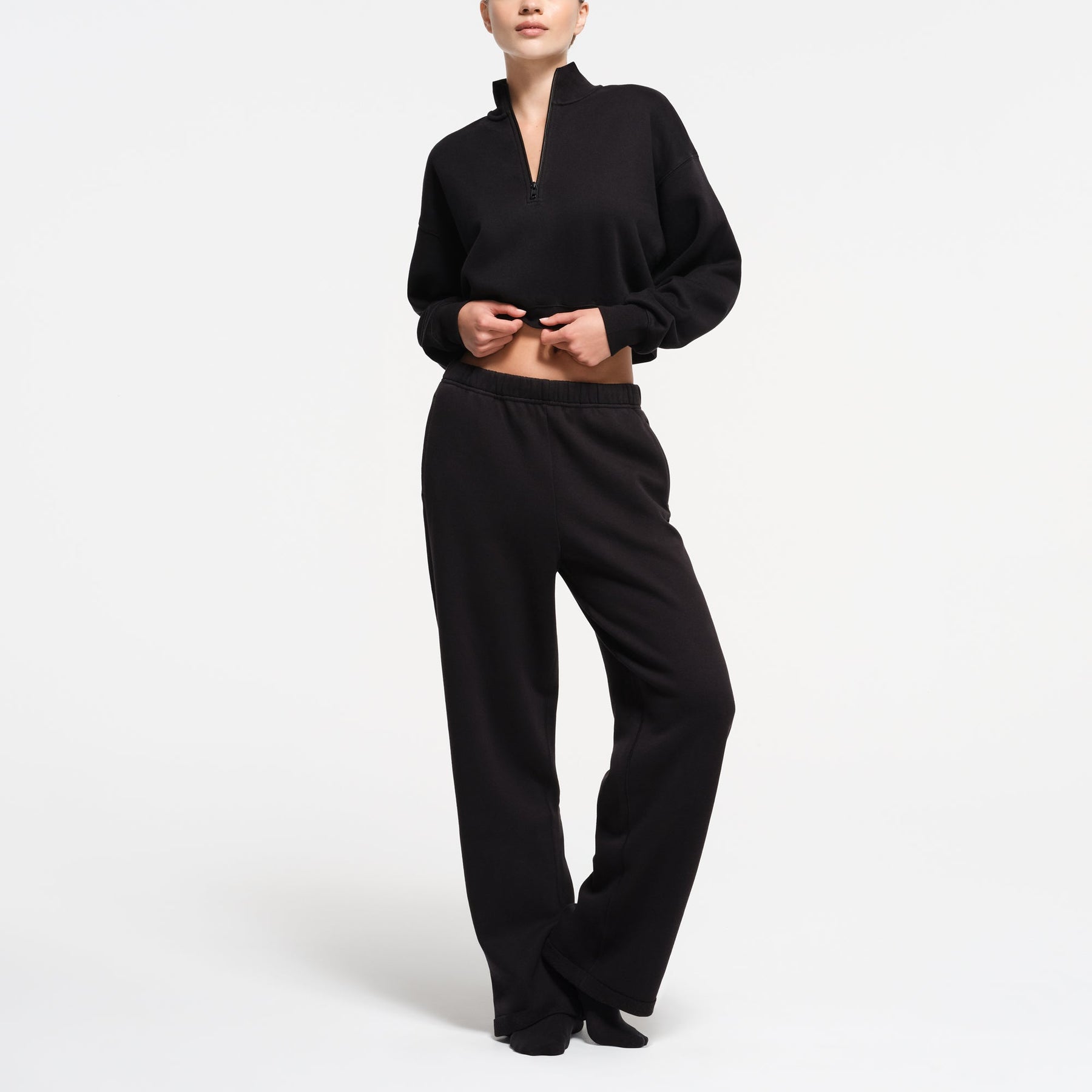 COTTON FLEECE CROPPED HALF ZIP PULLOVER | ONYX