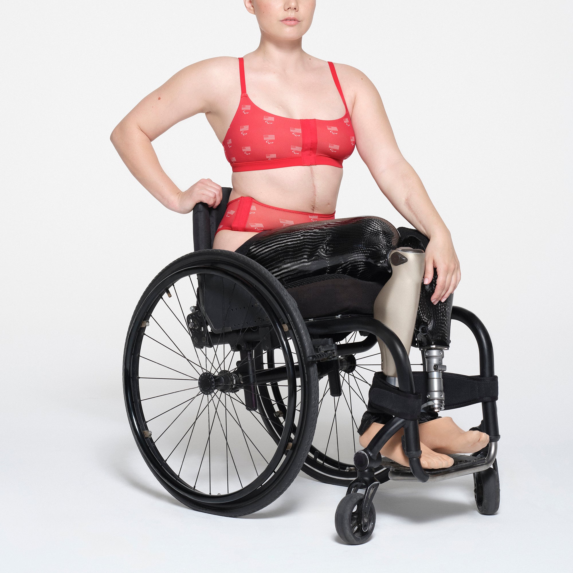 SKIMS FOR TEAM USA FITS EVERYBODY ADAPTIVE PARALYMPIC BOY SHORT | RED