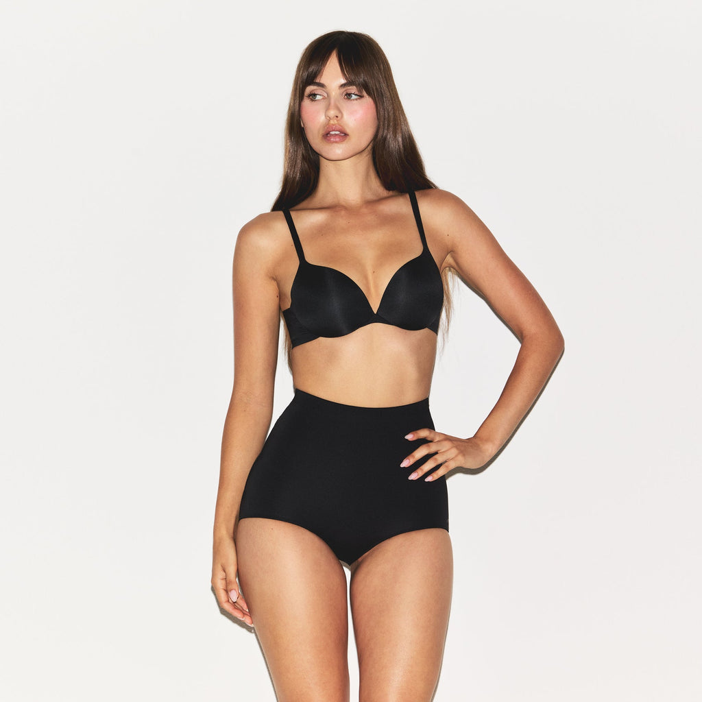 SKIMS BODY BUTT ENHANCING PADDED BRIEF | ONYX