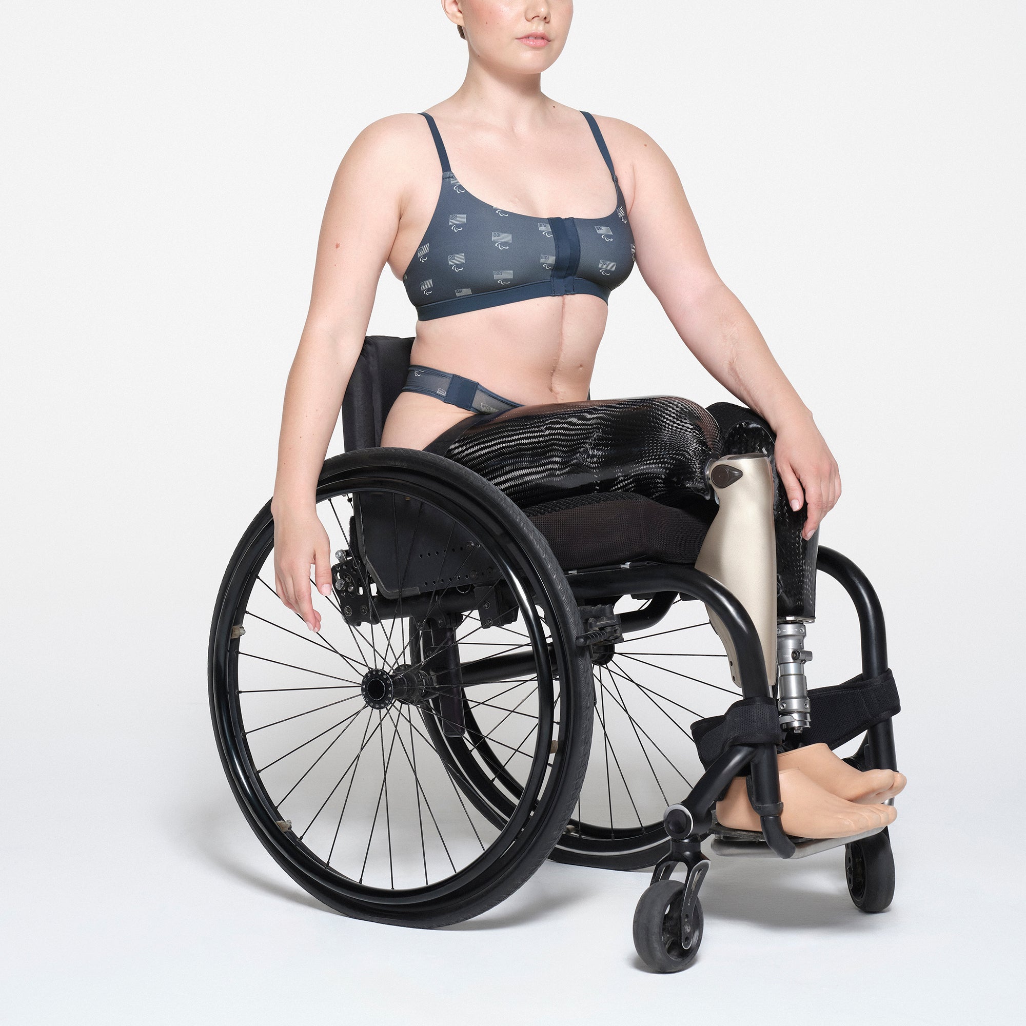 SKIMS FOR TEAM USA FITS EVERYBODY ADAPTIVE PARALYMPIC THONG | NAVY