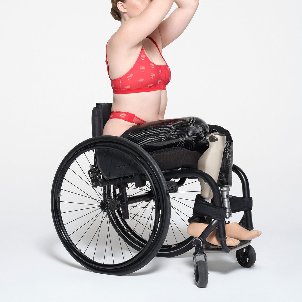SKIMS FOR TEAM USA FITS EVERYBODY ADAPTIVE PARALYMPIC THONG | RED