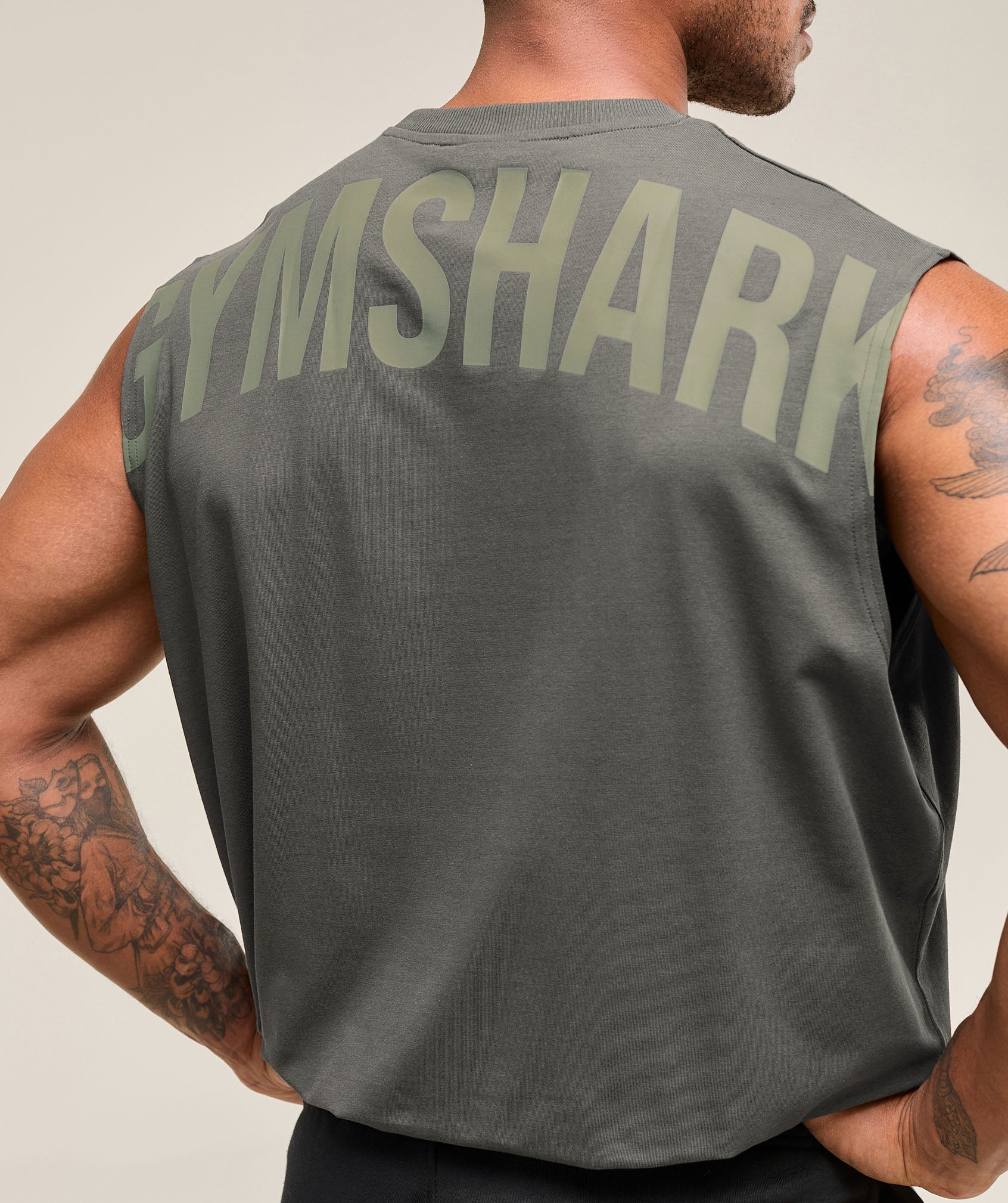 Gymshark Power Cut Off Tank - Strength Green