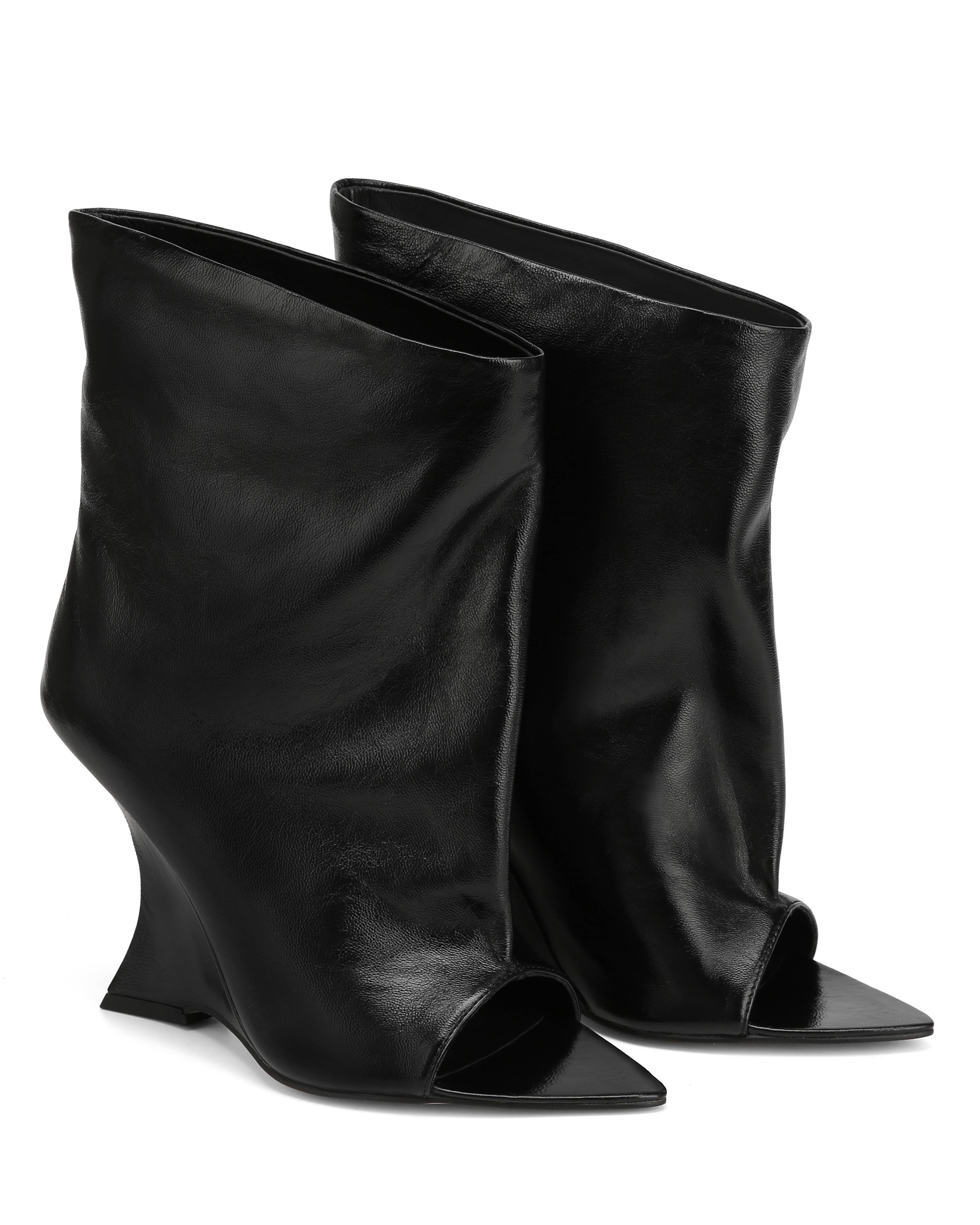 Reptile Black Leather