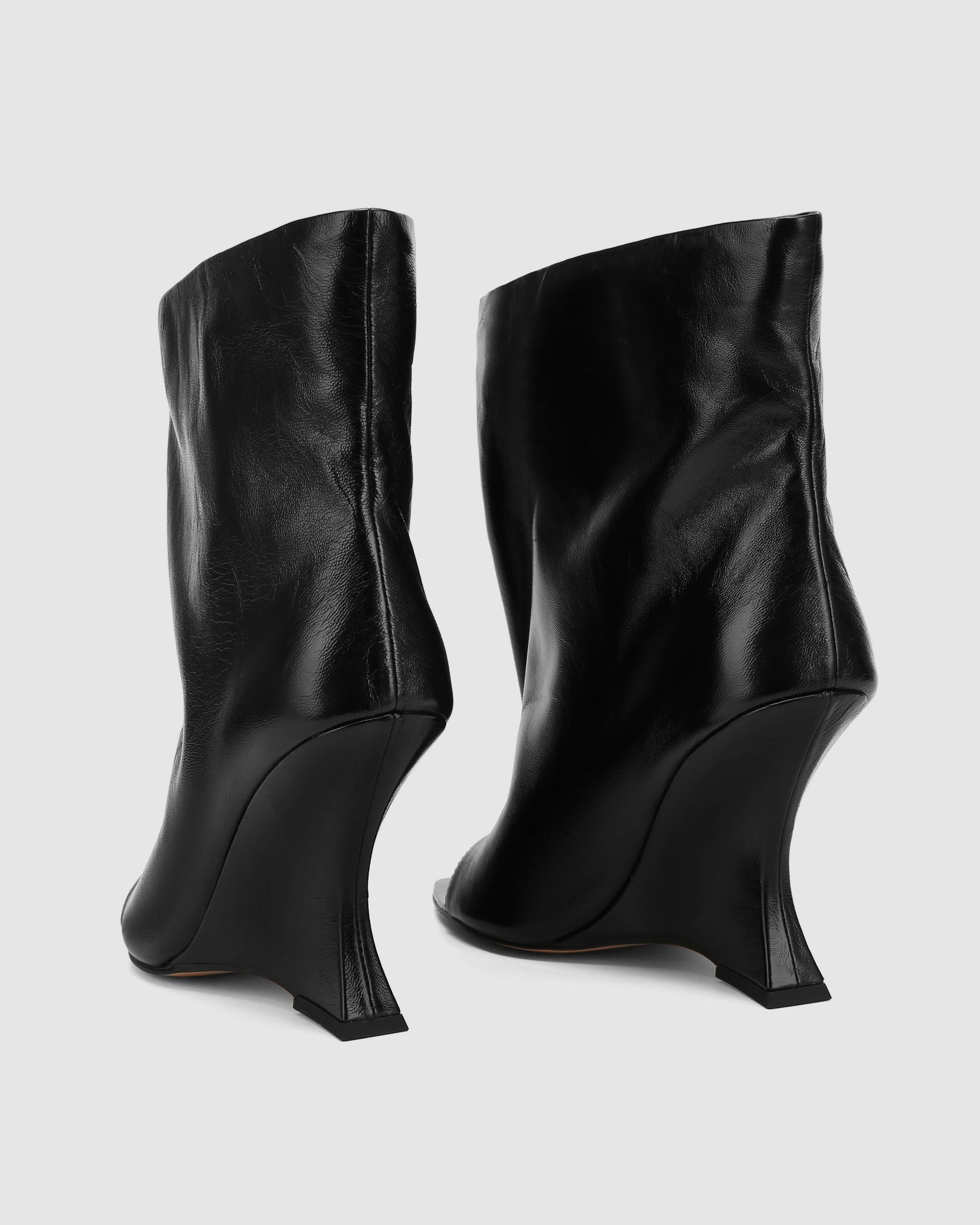 Reptile Black Leather