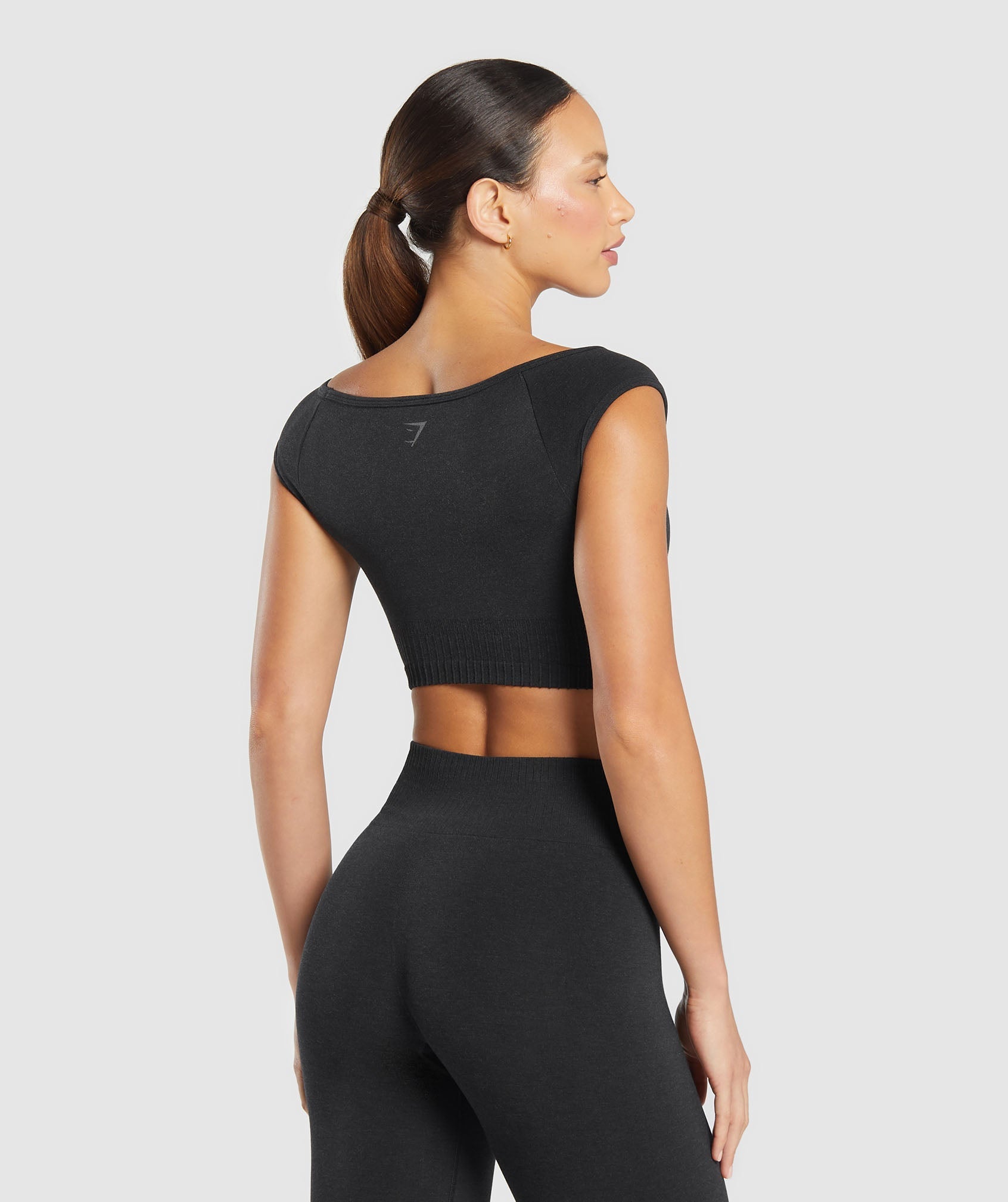 Gymshark Luxe Seamless Boat Neck Crop Top - Coal Marl