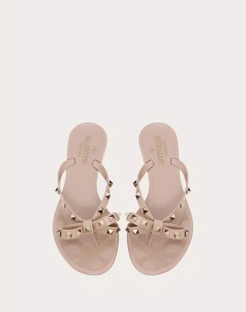 Valentino Garavani Rockstud Bow Jelly Sandals – Nude Pink