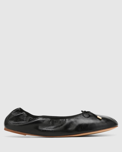 Scrunch Black Leather