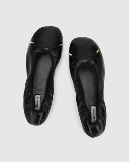 Scrunch Black Leather