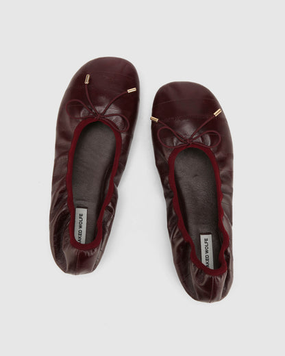 Scrunch Burgundy Eel